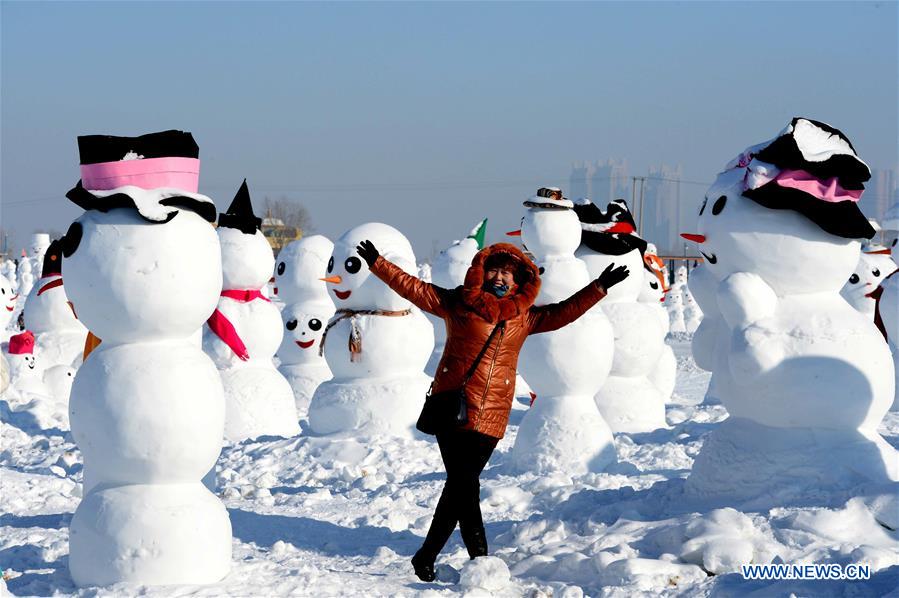 CHINA-HARBIN-SNOWMAN (CN)