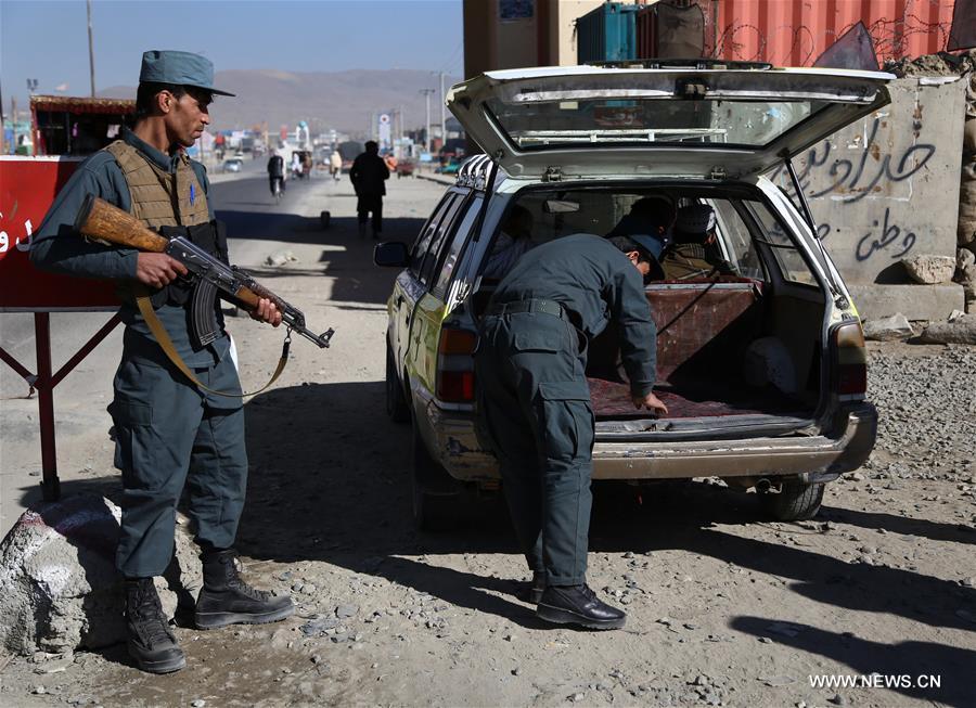 AFGHANISTAN-GHAZNI-SECURITY CHECKPOINT