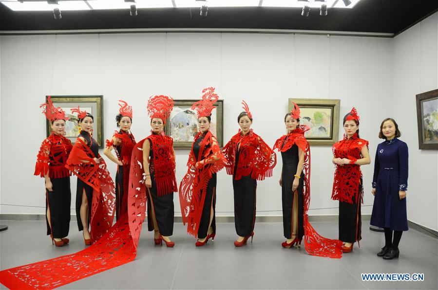 #CHINA-SHANDONG-LIAOCHENG-CHEONGSAM WITH PAPER CUTTING (CN)