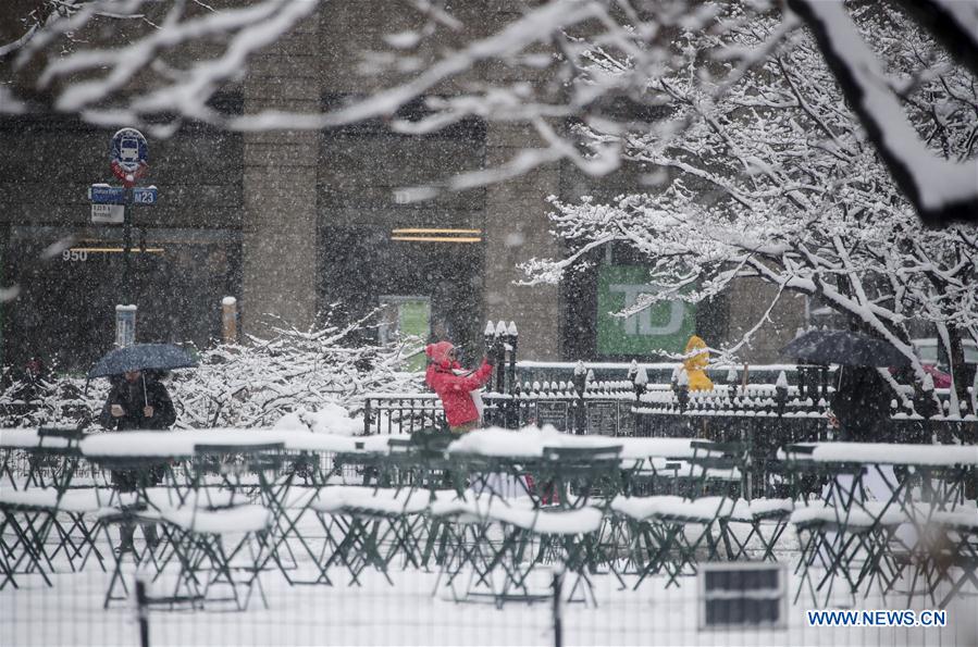 U.S.-NEW YORK-SNOW