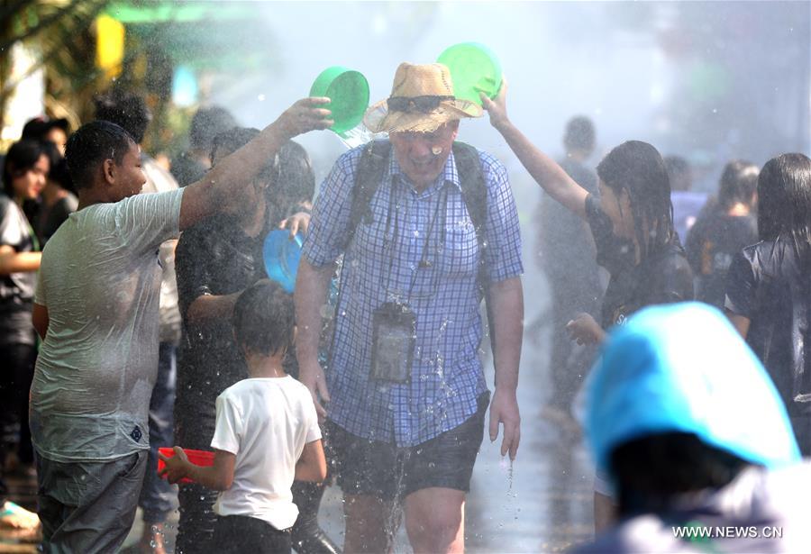 MYANMAR-YANGON-TRADITIONAL WATER FESTIVAL