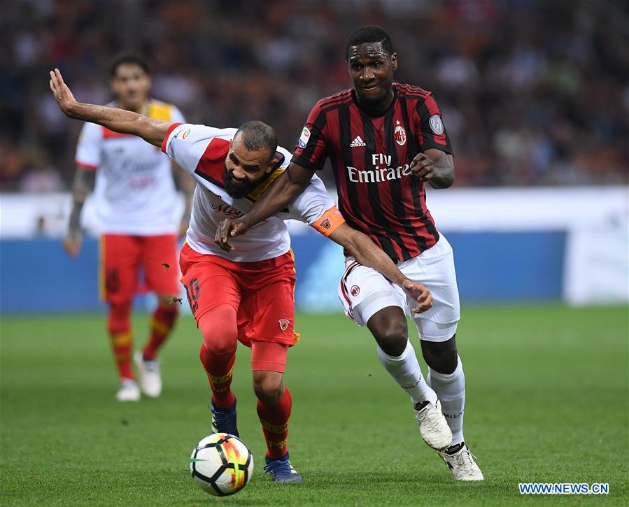 (SP)ITALY-MILAN-SOCCER-SERIE A-AC MILAN-BENEVENTO