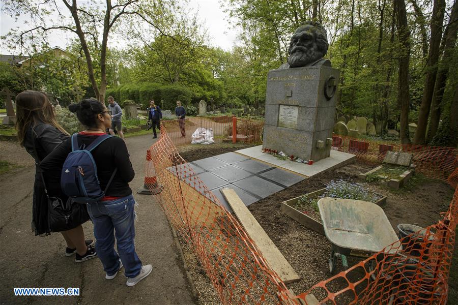 BRITAIN-LONDON-MARX TOMB