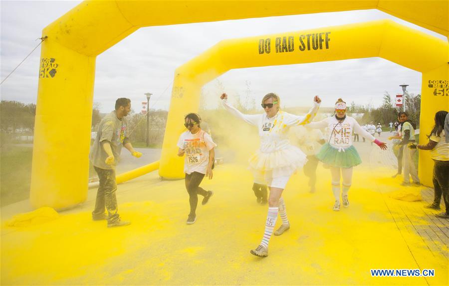 (SP)CANADA-TORONTO-COLOR RUN