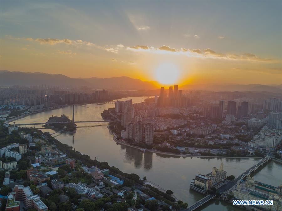 CHINA-FUJIAN-FUZHOU-SUNSET GLOW (CN)