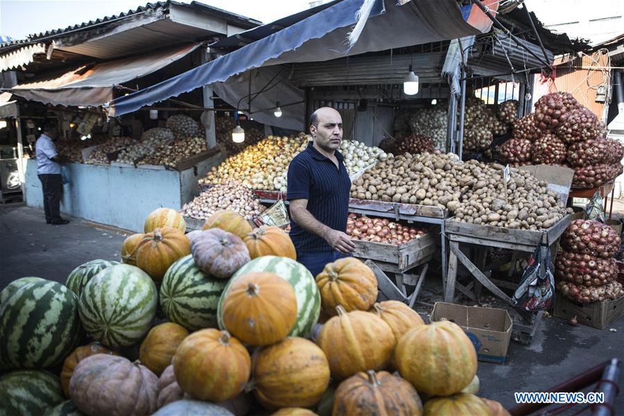 IRAN-RASHT-BAZAAR-DAILY LIFE