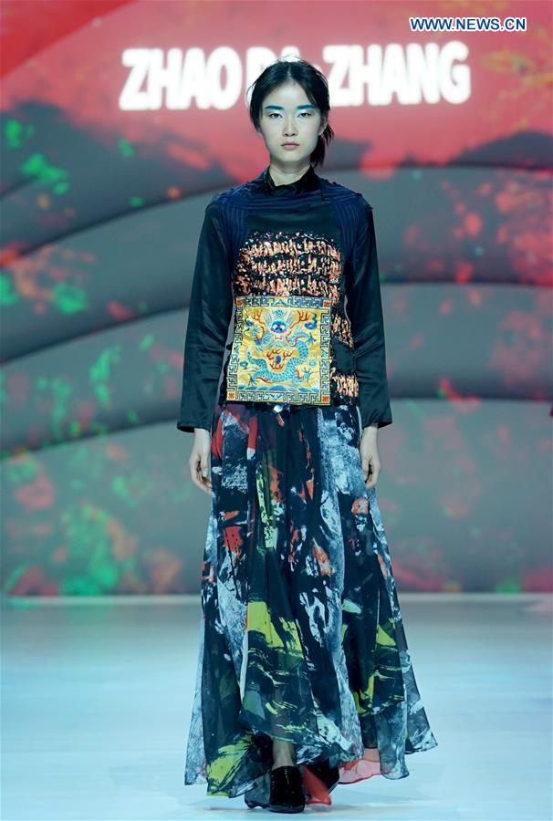 CHINA-HUBEI-WUHAN-FASHION WEEK (CN)