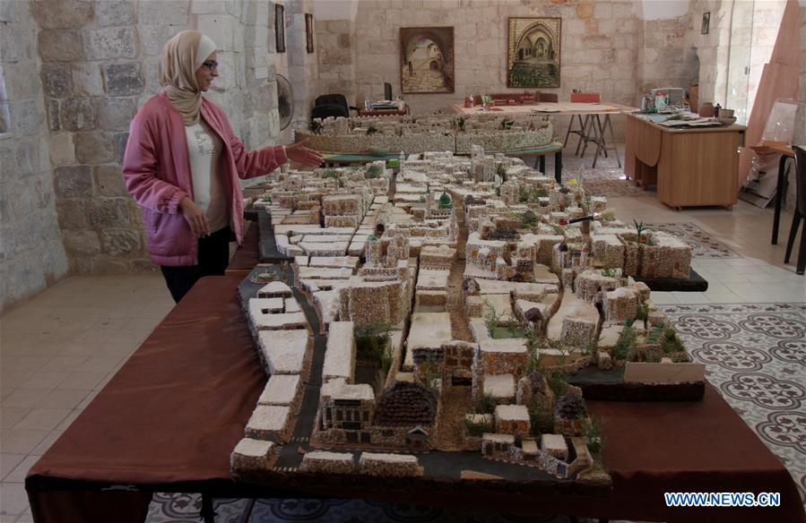 MIDEAST-NABLUS-MINIATURE-REPLICA