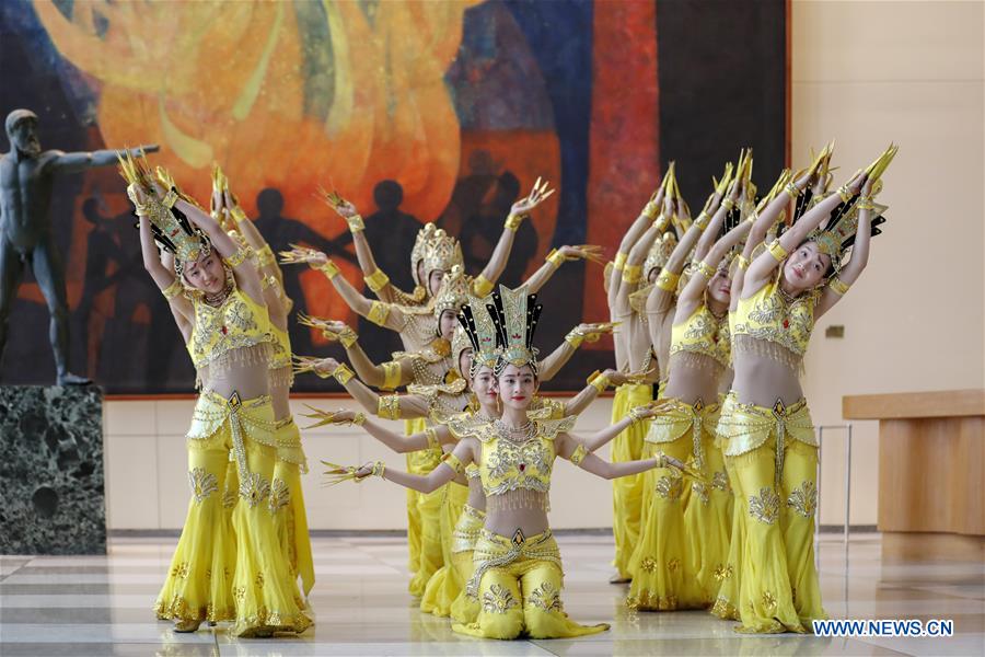 UN-CHINA-CDPPAT-PERFORMANCE-THOUSAND-HAND BODHISATTVA