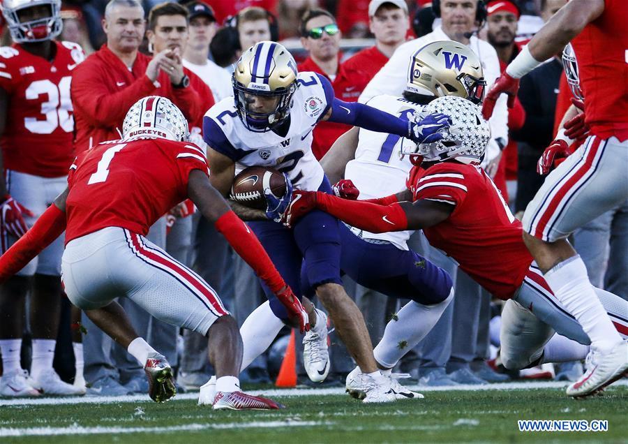 (SP)USA-LOS ANGELES-FOOTBALL-ROSE BOWL