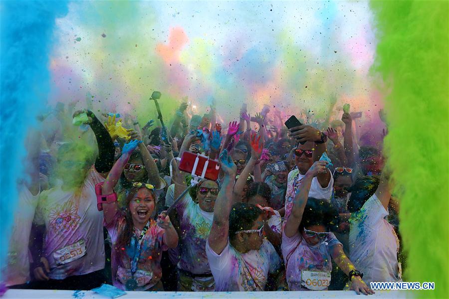 PHILIPPINES-MANILA-PASAY CITY-COLOR RUN