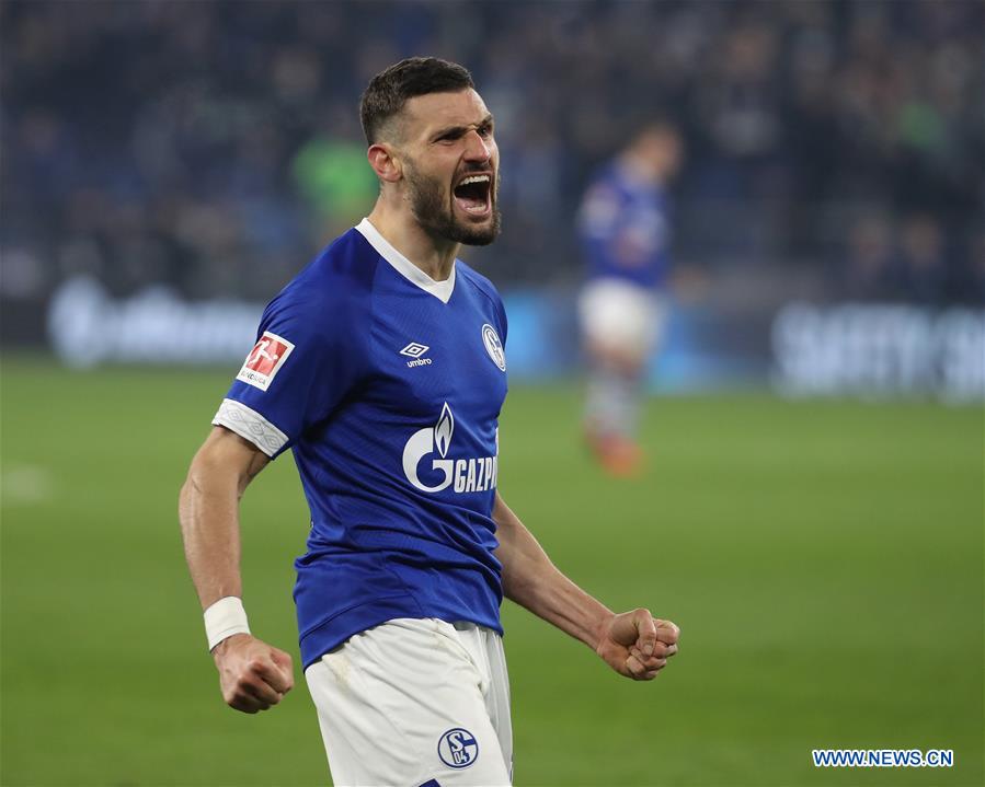 (SP) GERMANY-GELSENKIRCHEN-SOCCER-BUNDESLIGA-SCHALKE 04 VS WOLFSBURG