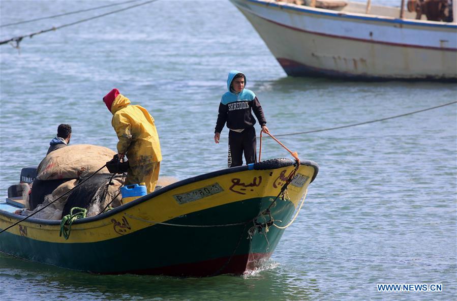 MIDEAST-GAZA-FISHERMEN-DAILY LIFE