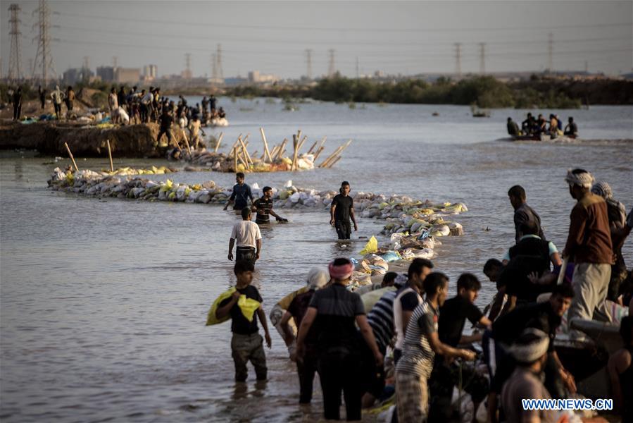 IRAN-AHVAZ-FLOOD