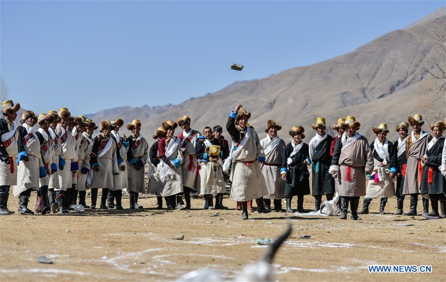 (InTibet) CHINA-TIBET-SPRING PLOWING CEREMONY (CN)