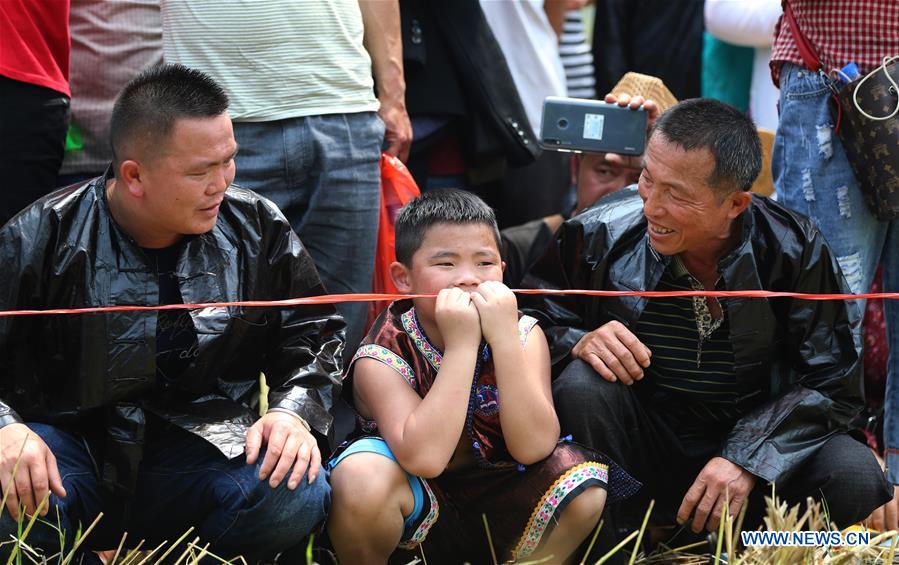 (SP)CHINA-GUIZHOU-LIPING-SIZHAI VILLAGE-TRADITIONAL WRESTLING (CN)