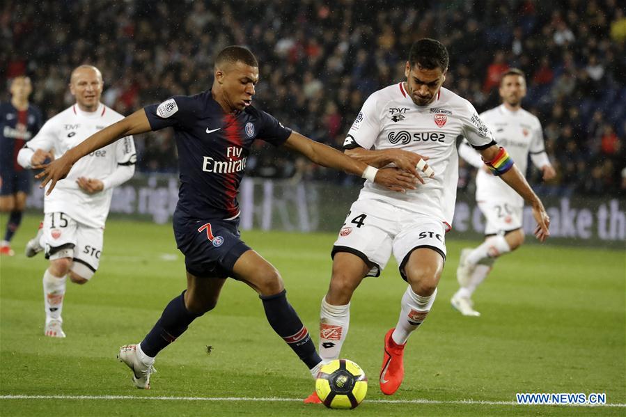 (SP)FRANCE-PARIS-FOOTBALL-FRENCH L1-PSG VS DIJON