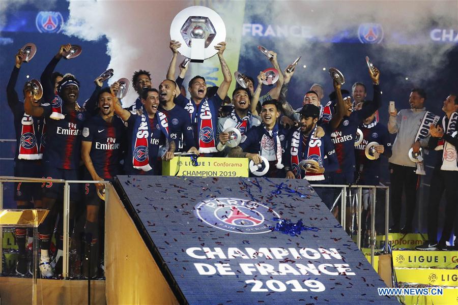 (SP)FRANCE-PARIS-FOOTBALL-FRENCH L1-CHAMPION-CELEBRATION-PSG