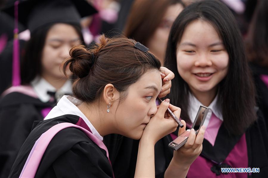 CHINA-BEIJING-TSINGHUA UNIVERSITY-GRADUATION (CN)