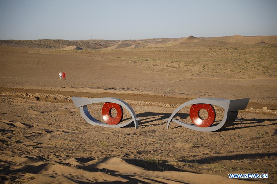 CHINA-GANSU-SCULPTURE-DESERT (CN)