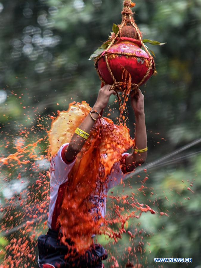 INDIA-MUMBAI-FESTIVAL-JANMASHTAMI