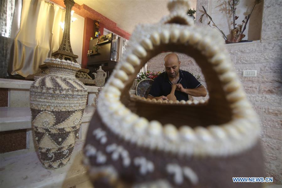 MIDEAST-GAZA-SEASHELLS-ART PIECES