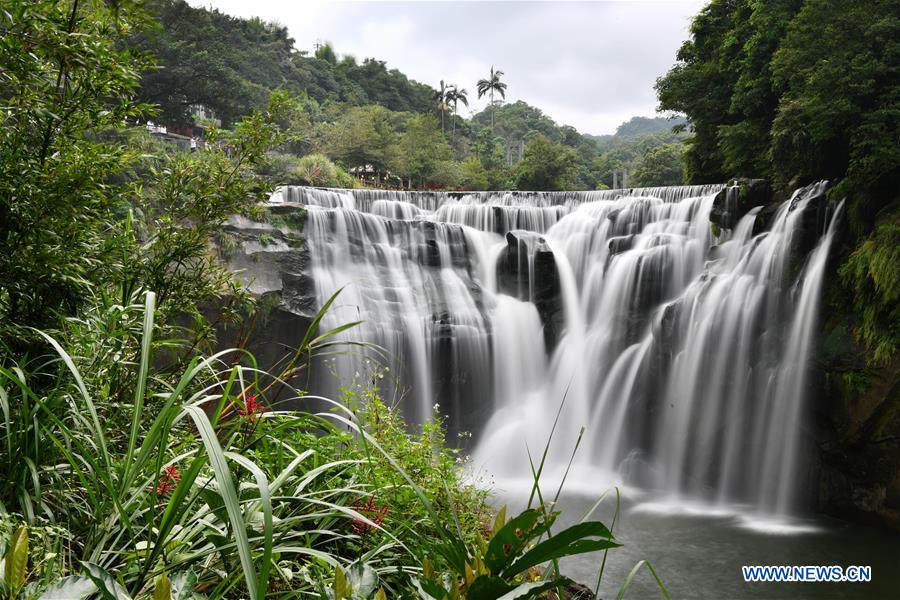 CHINA-TAIWAN-SHIFEN WATERFALL (CN)