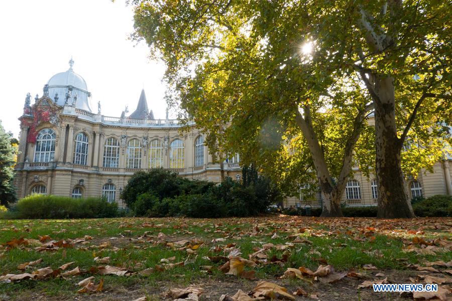 HUNGARY-BUDAPEST-AUTUMN SCENERY 