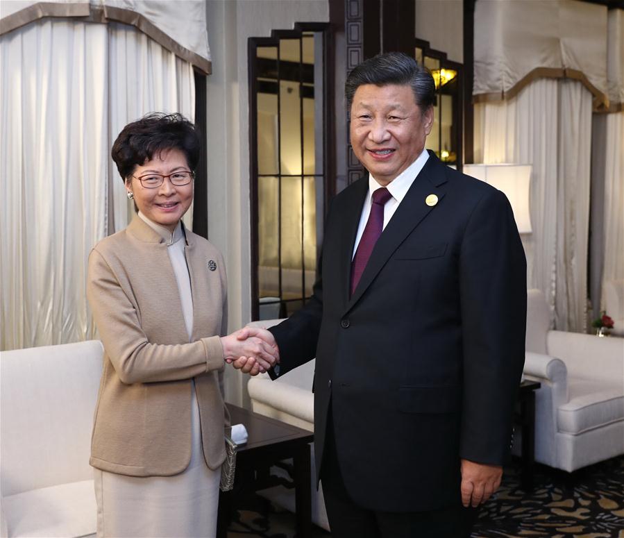 (CIIE)CHINA-SHANGHAI-XI JINPING-CARRIE LAM-MEETING (CN)