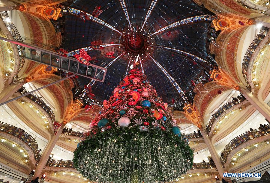 FRANCE-PARIS-GALERIES LAFAYETTE-CHRISTMAS TREE