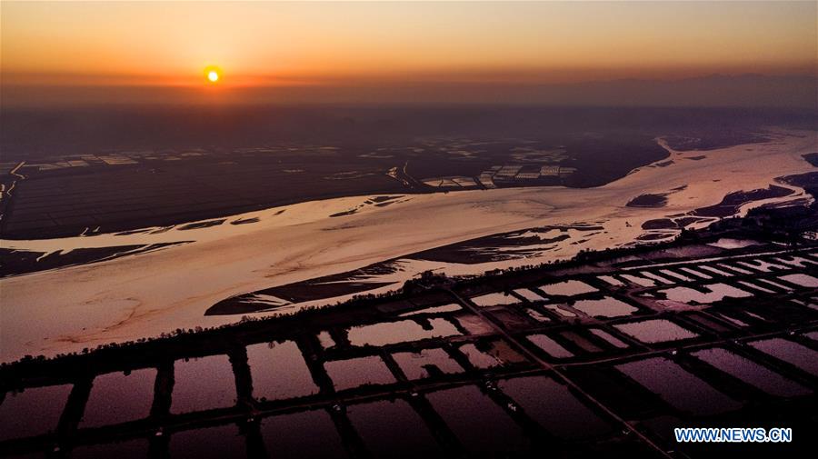 CHINA-SHAANXI-YELLOW RIVER-SUNRISE (CN)