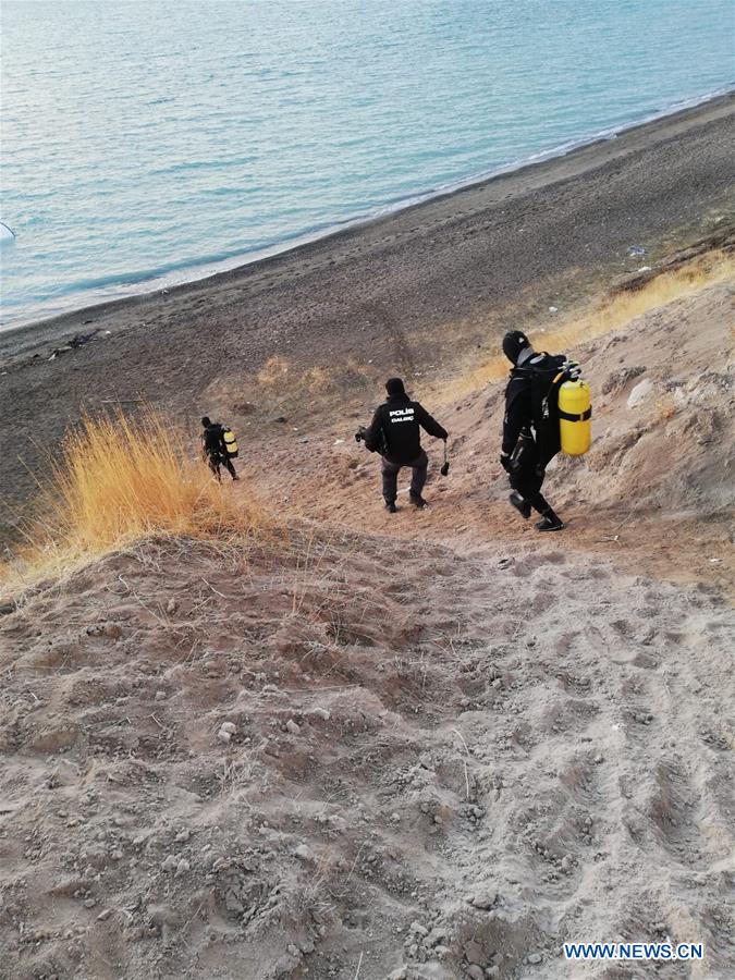 TURKEY-LAKE VAN-MIGRANT BOAT CAPSIZED