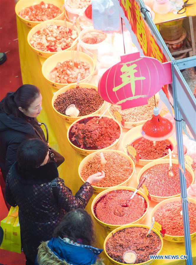 CHINA-HUBEI-WUHAN-SPRING FESTIVAL-SHOPPING FAIR (CN)