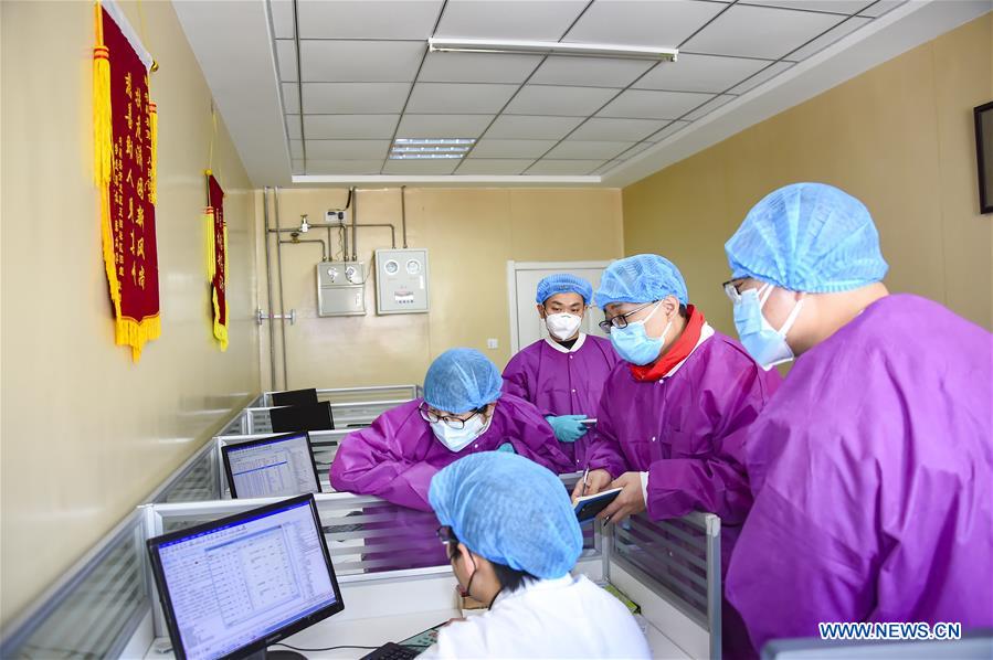 CHINA-HUBEI-XIAOGAN-COVID-19-CHONGQING-MEDICAL STAFF-AID