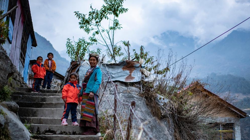 Sherpa villagers enjoy better life in Xigaze, Tibet