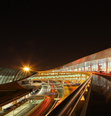 下半年航空業(yè)形勢難言樂觀