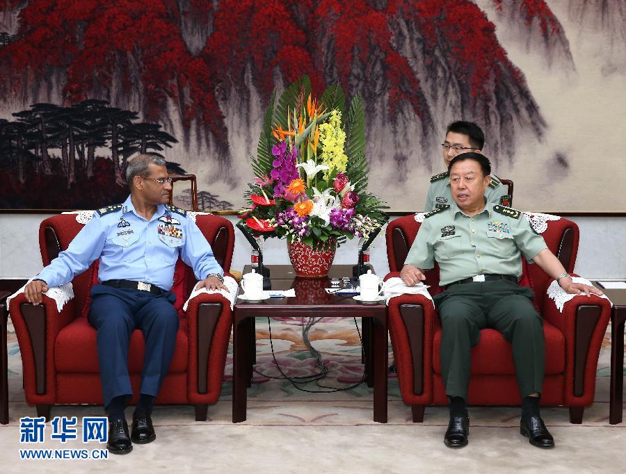 （XHDW）范長龍會見巴基斯坦空軍參謀長