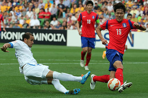 亞洲杯四分之一決賽：韓國(guó)2-0勝烏茲別克斯坦進(jìn)四強(qiáng)